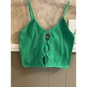 Fashion Nova Green Crop Top Size Small‎